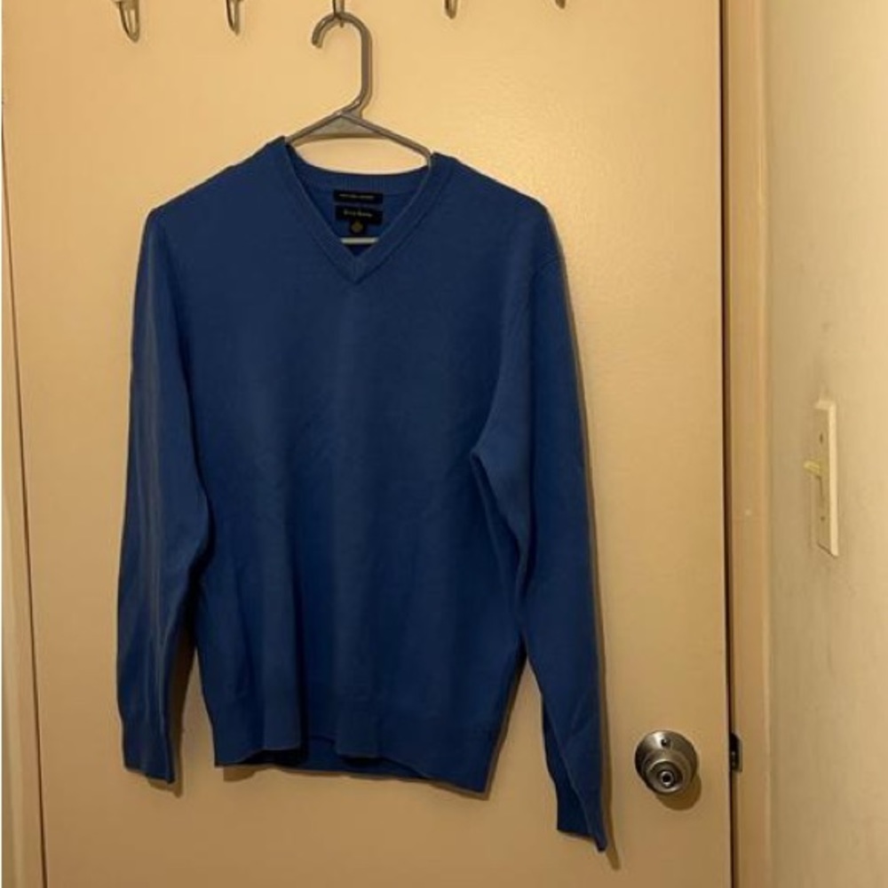 Blue cashmere sweater
